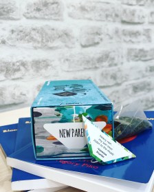 Monji photo new parent combo with book